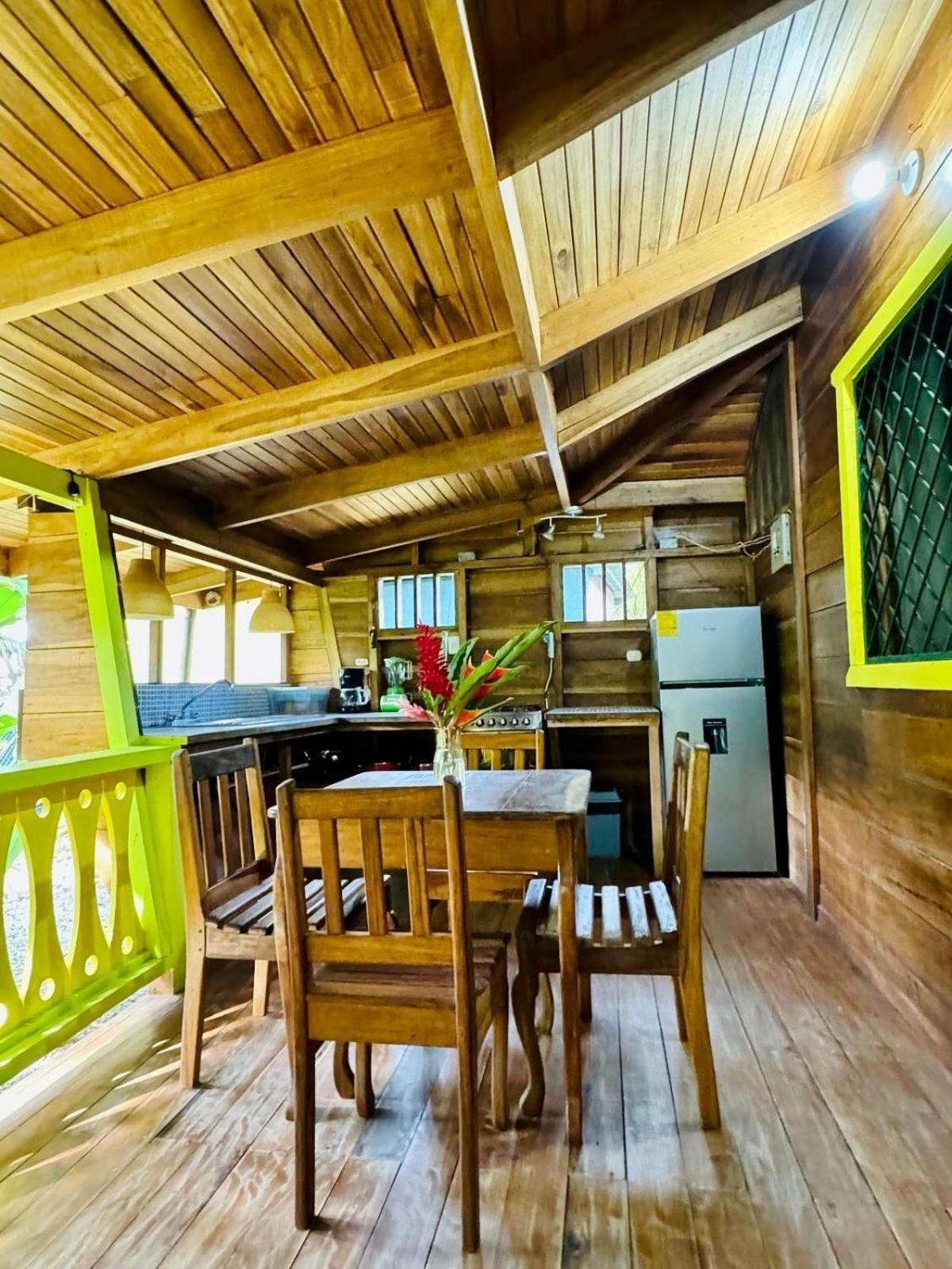 El Jardin De Playa Negra Villa Puerto Viejo de Talamanca Luaran gambar